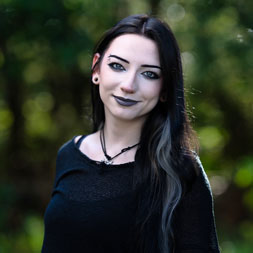 hannah-g-southern-aquatics-custom-fountain-builders